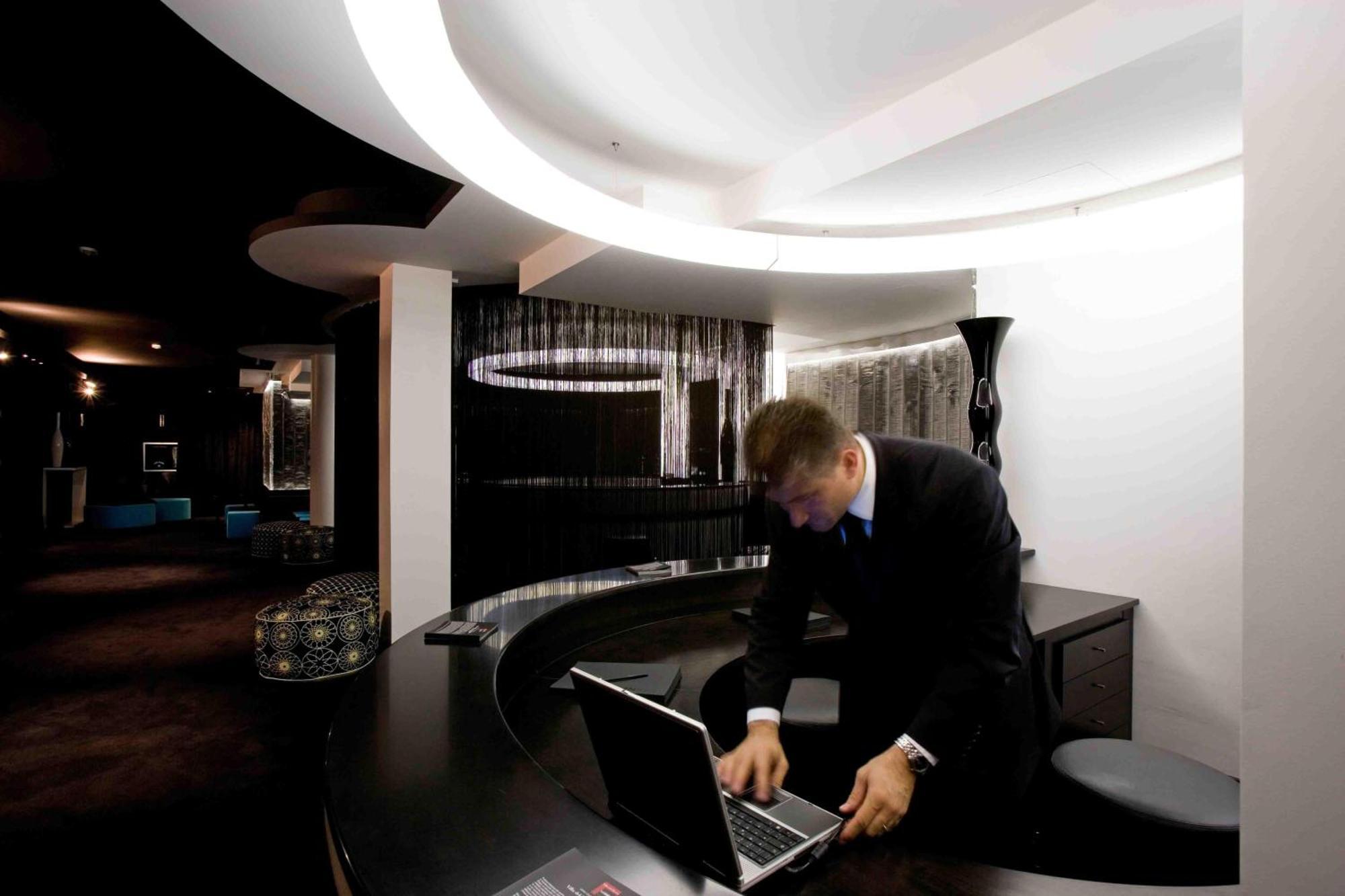 Hotel Vdb Next Катания Екстериор снимка